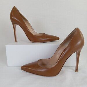 Gianvito Rossi Brown Leather Pointed Toe Heels Pumps